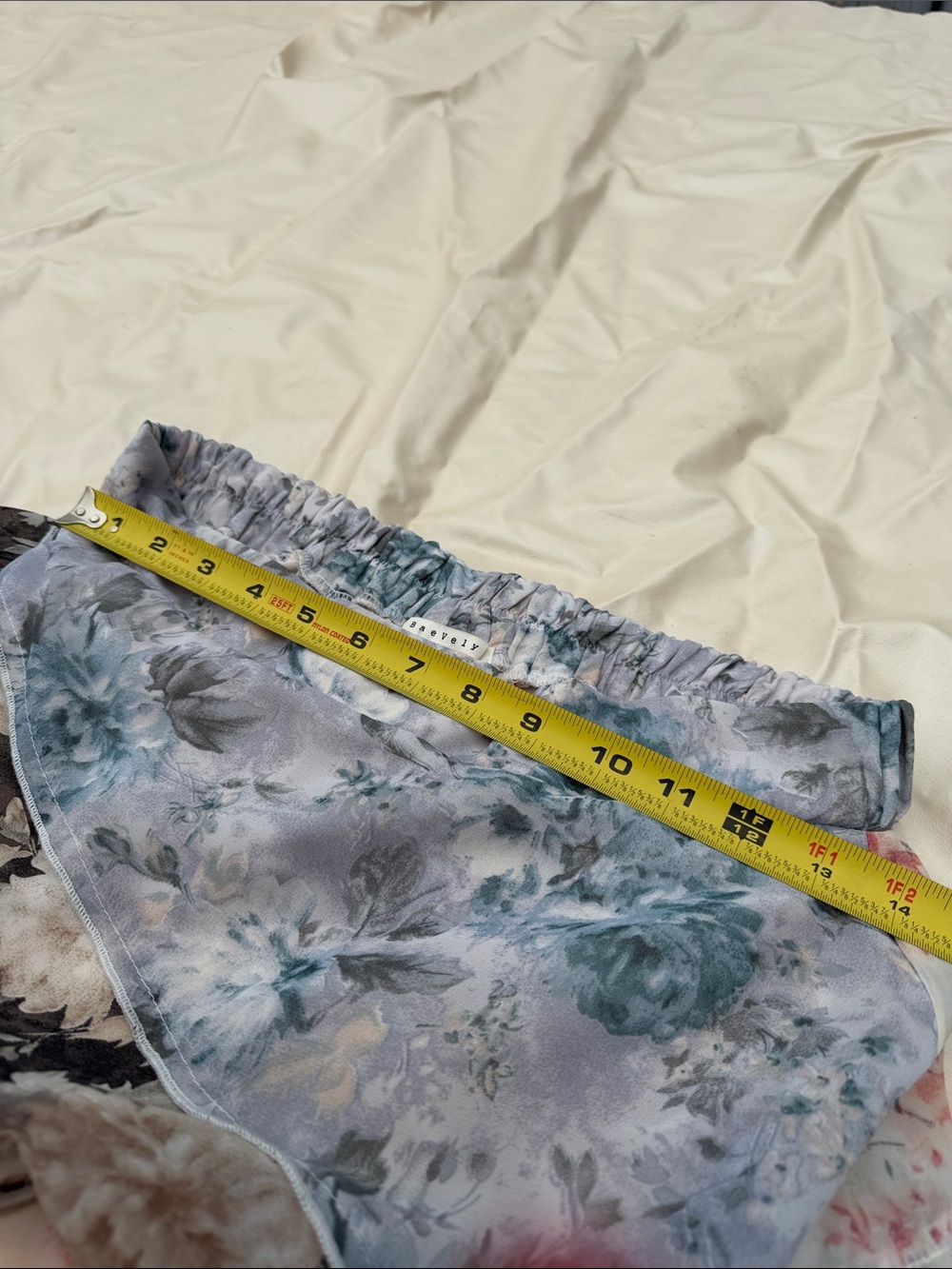 Bohemian Multi-Panel Floral Ruffle Maxi Skirt - Beige / Blue / Brown/Gray Sz M - Picture 9 of 10